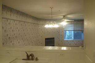 4900 Dover Ln, Sacramento, CA 95842 - Photo 9