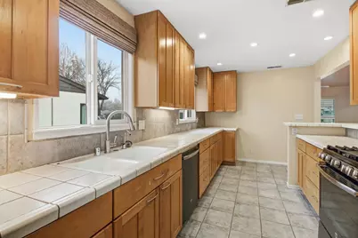 5714 State Avenue, Sacramento, CA 95819 - Photo 15