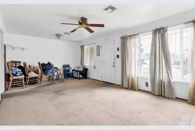 7475 Amherst Street, Sacramento, CA 95822 - Photo 9