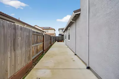 9223 Sweet Acacia Way, Sacramento, CA 95829 - Photo 55