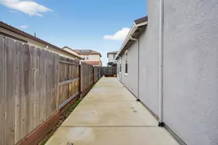 9223 Sweet Acacia Wy, Sacramento, CA 95829 - Photo 55