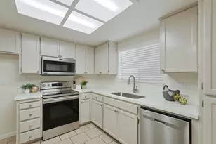 961 Countryside Dr, Turlock, CA 95380 - Photo 11