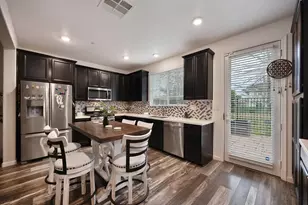 10904 Arrington Dr, Rancho Cordova, CA 95670 - Photo 5