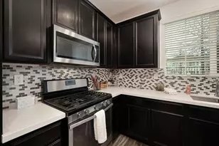 10904 Arrington Dr, Rancho Cordova, CA 95670 - Photo 9