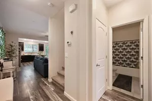 10904 Arrington Dr, Rancho Cordova, CA 95670 - Photo 3