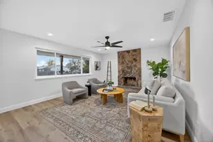 8561 Elaine Dr, Sacramento, CA 95828 - Photo 3