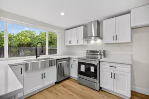 8561 Elaine Dr, Sacramento, CA 95828 - Photo 31