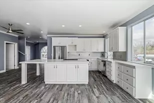 1046 Shoreline Dr, Copperopolis, CA 95228 - Photo 9