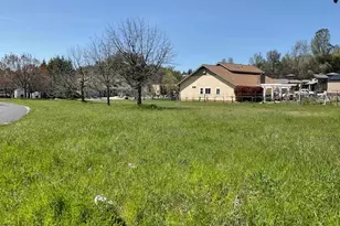 576 Quiet Pl, Murphys, CA 95247 - Photo 1