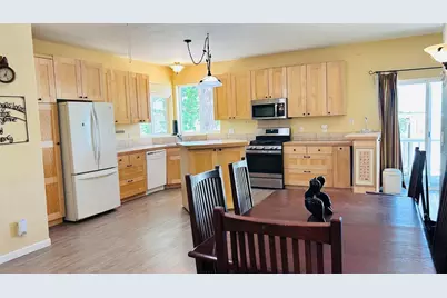 8719 Cave City Road, Mountain Ranch, CA 95246 - Photo 21