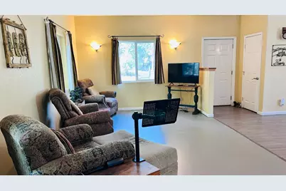 8719 Cave City Road, Mountain Ranch, CA 95246 - Photo 25