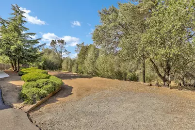 1048 Feather Court, Copperopolis, CA 95228 - Photo 5