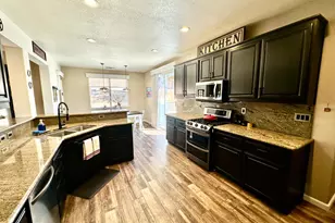 300 Bridlewood Ln, Copperopolis, CA 95228 - Photo 13