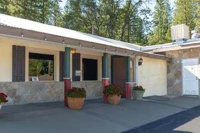 4462 Highway 4, Avery, CA 95224 - Photo 37