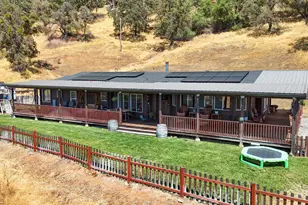 1560 Pinto Dr, Angels Camp, CA 95222 - Photo 3