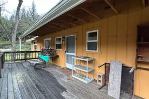 10165 Cave City Rd, Mountain Ranch, CA 95246 - Photo 11