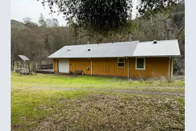 10165 Cave City Rd, Mountain Ranch, CA 95246 - Photo 5