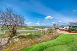 18300 Watts Valley Rd, Sanger, CA 93657 - Photo 77