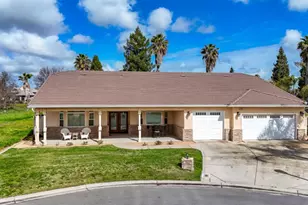 8340 Lake Shore Dr, Chowchilla, CA 93610 - Photo 1