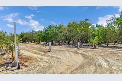 15110 Avenue 7, Madera, CA 93637 - Photo 9