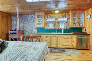 42025 Tollhouse Rd, Shaver Lake, CA 93664 - Photo 29