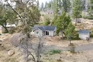 38295 Cressman Rd, Shaver Lake, CA 93664 - Photo 9