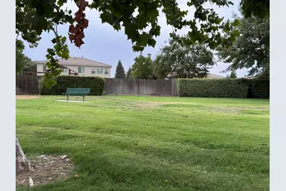 9200 Hunters Creek Way, Chowchilla, CA 93610 - Photo 25