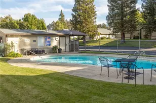 49400 River Park Rd, Oakhurst, CA 93644 - Photo 13