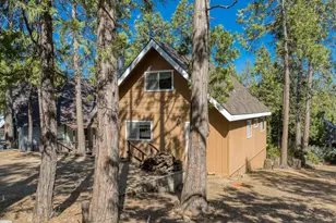 41835 Corlew Ln, Auberry, CA 93602 - Photo 1