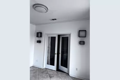 1950 W Rio Hondo Way, Hanford, CA 93230 - Photo 9