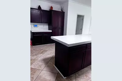 1950 W Rio Hondo Way, Hanford, CA 93230 - Photo 13