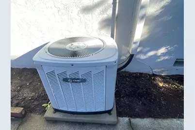 1590 Laverne Way, Concord, CA 94521 - Photo 15