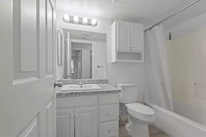 8272 Summer Falls Circle, Sacramento, CA 95828 - Photo 19