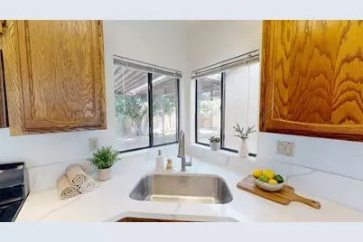 8775 Brittany Park Drive, Sacramento, CA 95828 - Photo 7