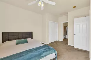 5201 Laguna Oaks Dr, Elk Grove, CA 95758 - Photo 15