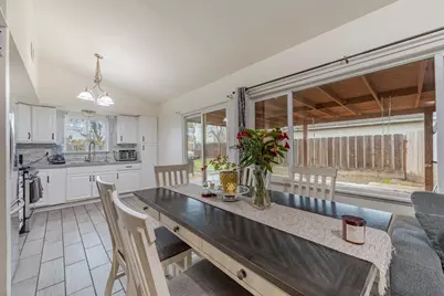 1595 E 26th Street, Merced, CA 95340 - Photo 11
