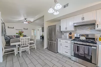 1595 E 26th Street, Merced, CA 95340 - Photo 15