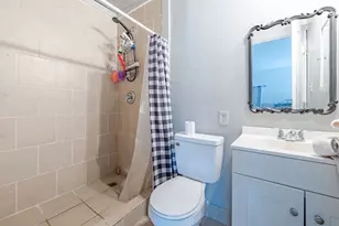 1595 E 26th St, Merced, CA 95340 - Photo 33