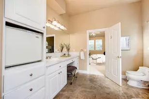 100 Englehart Dr, Folsom, CA 95630 - Photo 31