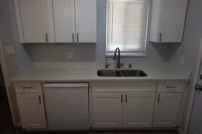 2343 Thompson Way, Sacramento, CA 95822 - Photo 5