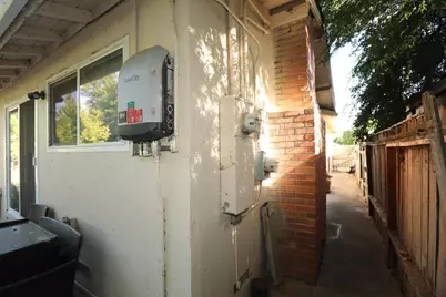 2343 Thompson Way, Sacramento, CA 95822 - Photo 19