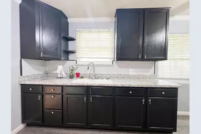 1915 W Harding Way, Stockton, CA 95203 - Photo 13