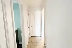 1915 W Harding Way, Stockton, CA 95203 - Photo 19