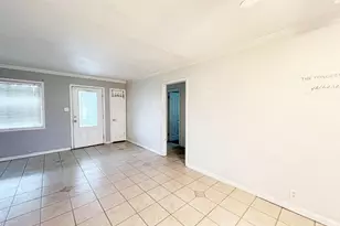 1915 W Harding Way, Stockton, CA 95203 - Photo 9