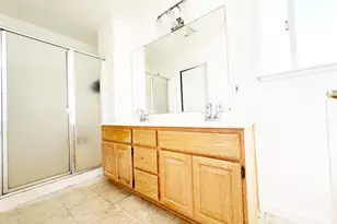 6152 Lemon Bell Way, Sacramento, CA 95824 - Photo 15