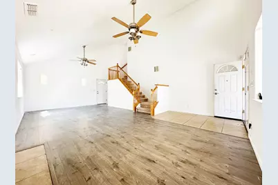 6152 Lemon Bell Way, Sacramento, CA 95824 - Photo 3