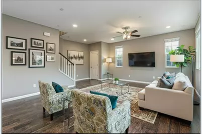 275 Barnhill Drive, Folsom, CA 95630 - Photo 5