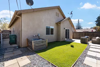 421 Daisy Avenue, Lodi, CA 95240 - Photo 21