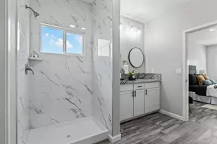 232 E Roseburg Ave, Modesto, CA 95350 - Photo 17