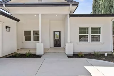 232 E Roseburg Avenue, Modesto, CA 95350 - Photo 5